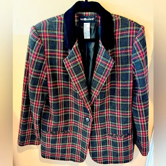 VINTAGE Women’s SAG HARBOR Wool Blazer - Picture 2 of 4